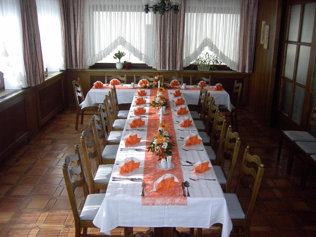 Hotel Restaurant Zum Schwan Schwanberg Экстерьер фото