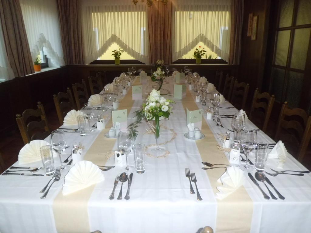 Hotel Restaurant Zum Schwan Schwanberg Экстерьер фото